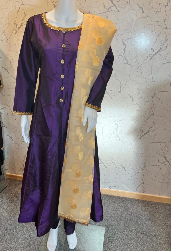 Semi Formal Katan Silk Long Frok