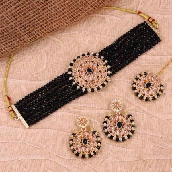 Gold Plated Kundan Stone & Beads Necklace Set